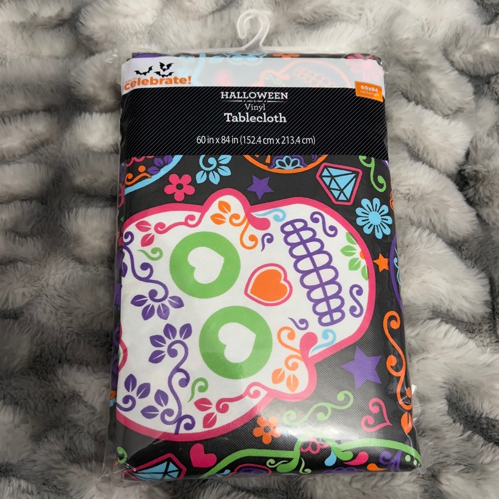 Walmart Halloween Day Of The Dead Sugar Skulls Vinyl Table Cloth 60 x 84 in